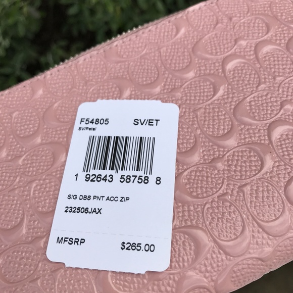 COACH  Accordian Zip Wallet  Pink Signature Leathe - Picture 5 of 5